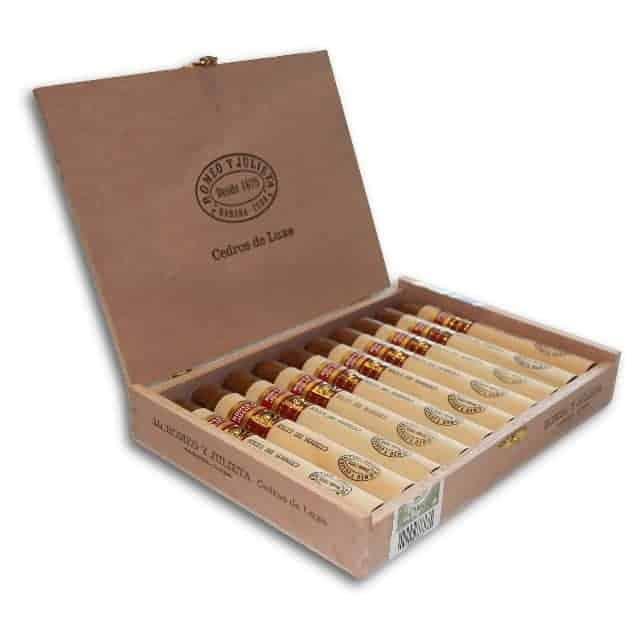 Romeo y Julieta Cedros de Luxe LCDH