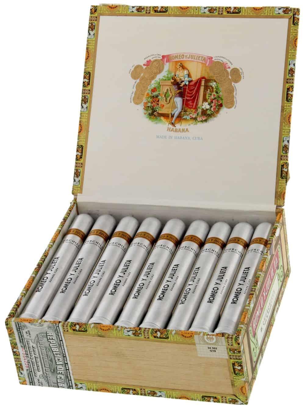 Romeo y Julieta Churchills Anejados